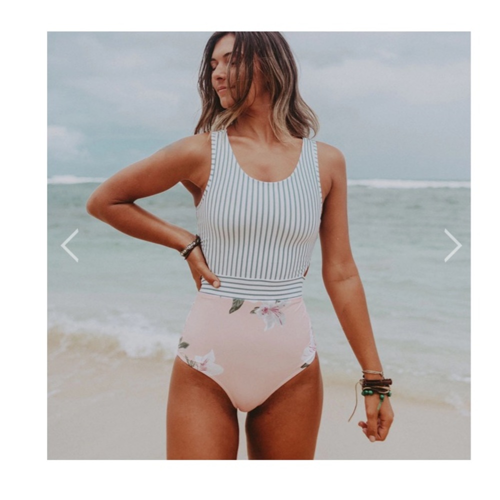 Albion Fit Island Fever One-Piece Swimsuit XS